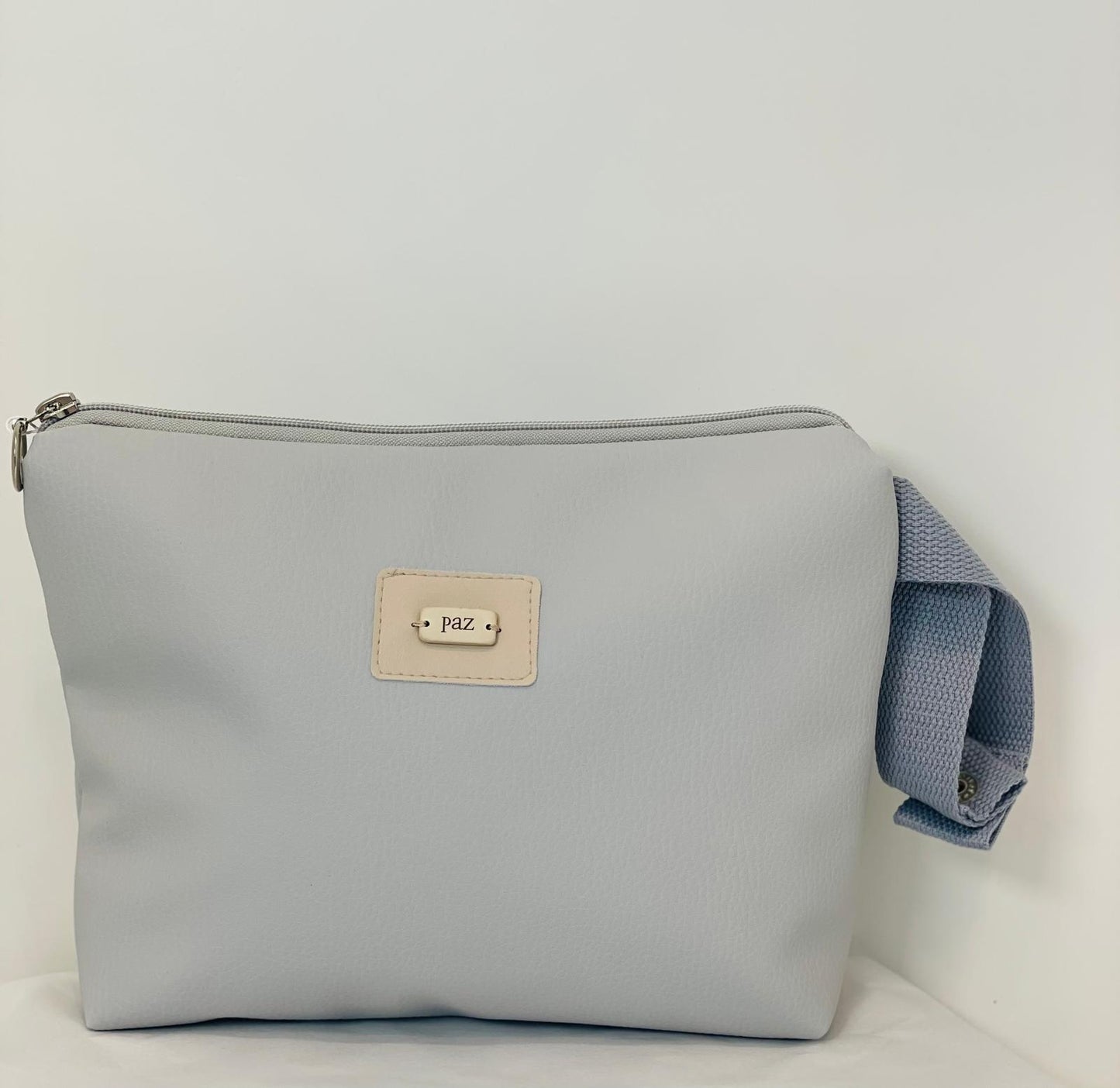 WOVEN FAUX LEATHER TOILETRY BAG "MOMO"073-182255