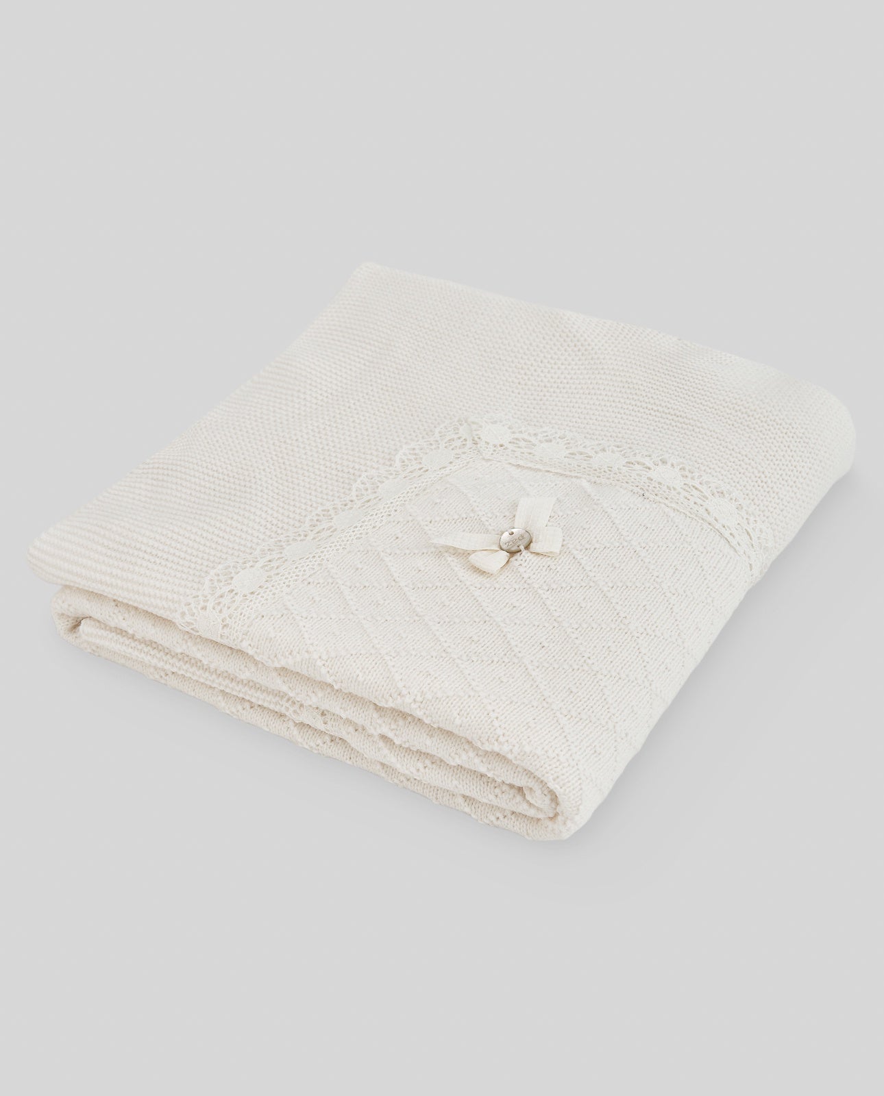 KNIT NEWBORN SHAWL "PAZ OI 26-27
