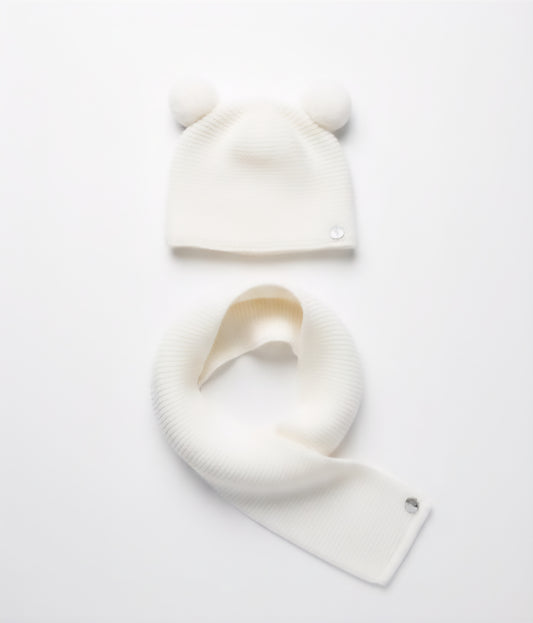 SET KNIT NEWBORN HAT 040-121187 +